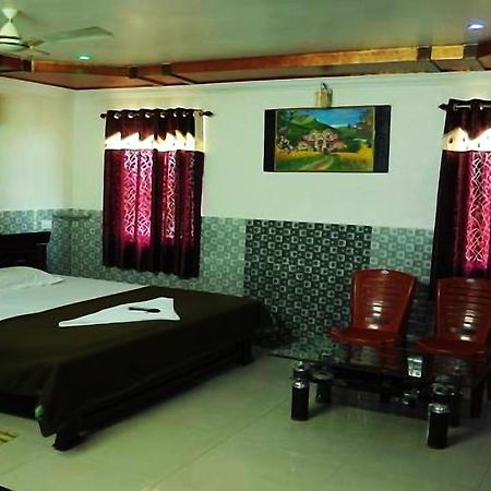 Hotel Manorama Inn Khammam 외부 사진